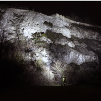 NightSearcher Solaris Pro-X portabler LED Flutstrahler / IP65 / max. 16&amp;#39;000 Lumen