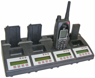 AIRBUS / POLYCOM / TETRAPOL / EADS / Tester e caricatore per batterie G2 / TPH700 / 4 stazioni